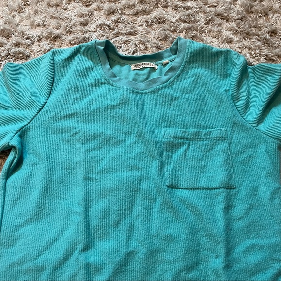 Uncharted Shirt Dress - Picture 4 of 7